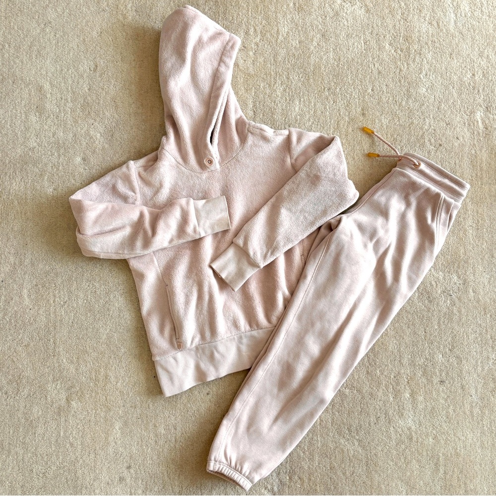 Athleta Girl sweatshirt & sweatpants set